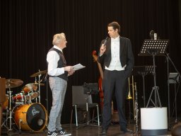 Wanderausstellung „Braun! Schweig!“ zur Geschichte des Nazi-Swing-Orchesters